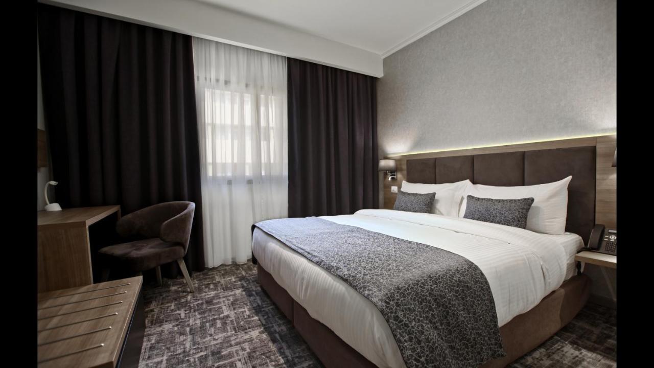 Hotel De Ville Beyrut Dış mekan fotoğraf